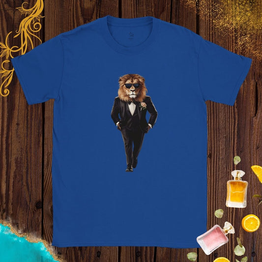 Lion at Animals Fashion Week T-shirt