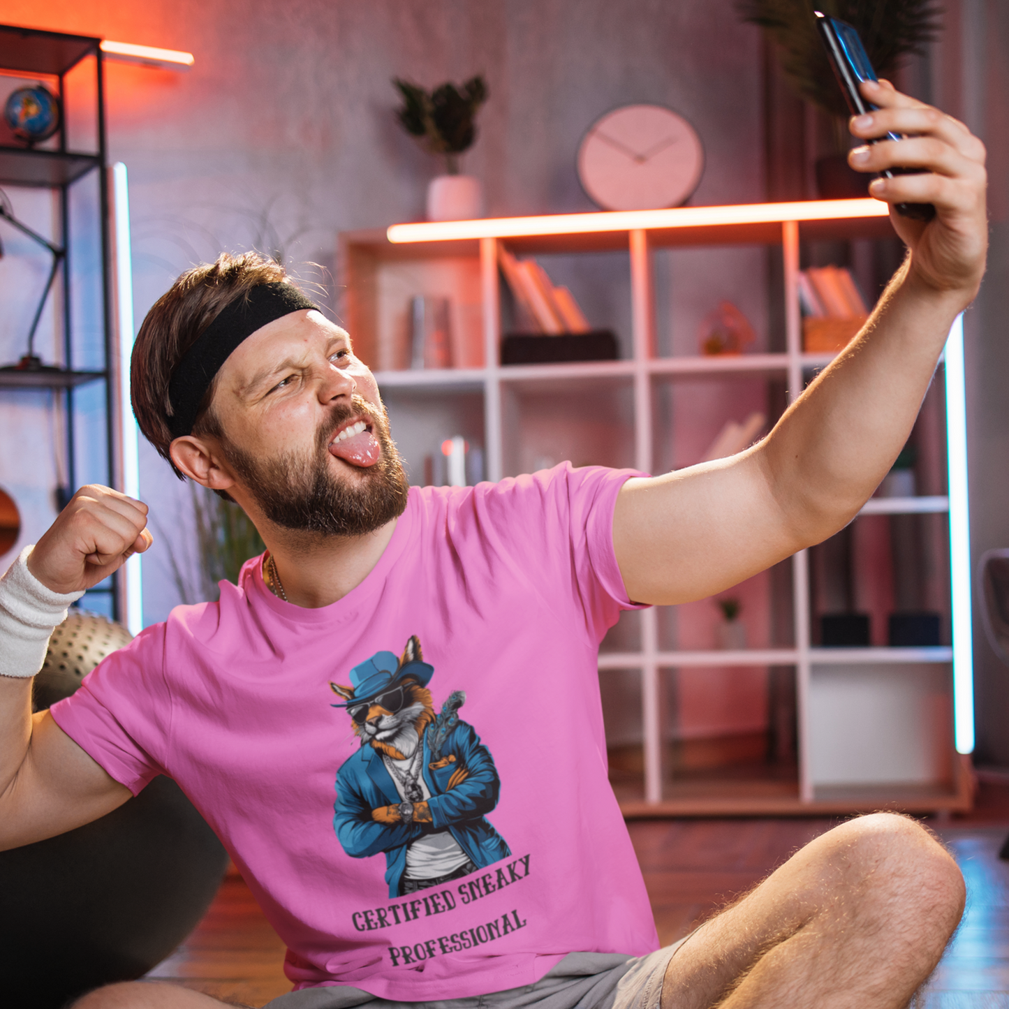 Sneaky T-shirt